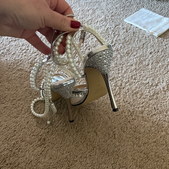 MACH & MACH Diamond of Elizabeth Embellished PVC Patent-Leather Heels - Picture 6 of 10